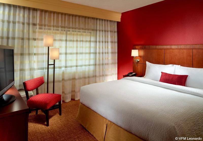 Four Points By Sheraton Birmingham Homewood Exterior photo